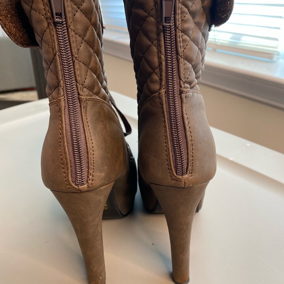 Fall Boots! - Picture 2 of 5